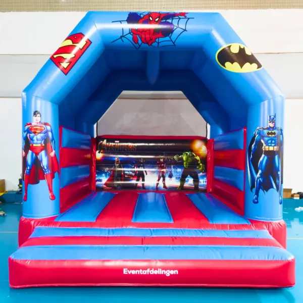 Lej en superhelte hoppeborg til dit barns fødselsdagsfest
